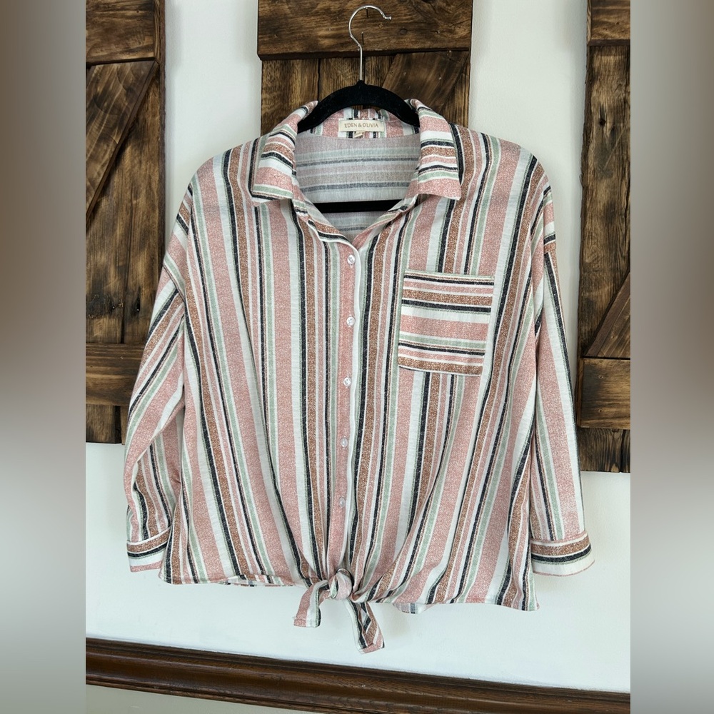 Eden and Olivia Striped Pastel Button Down Tie Front Top Women’s Medium
